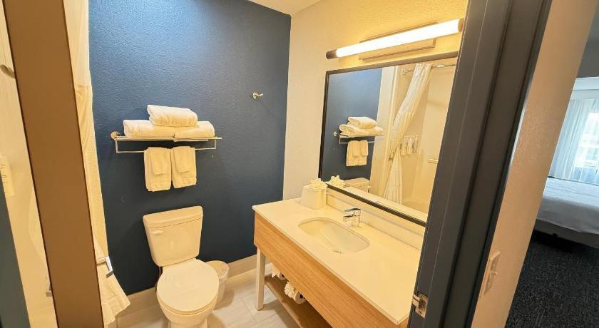 Americinn By Wyndham Moline Airport Quad Cities Exterior photo
