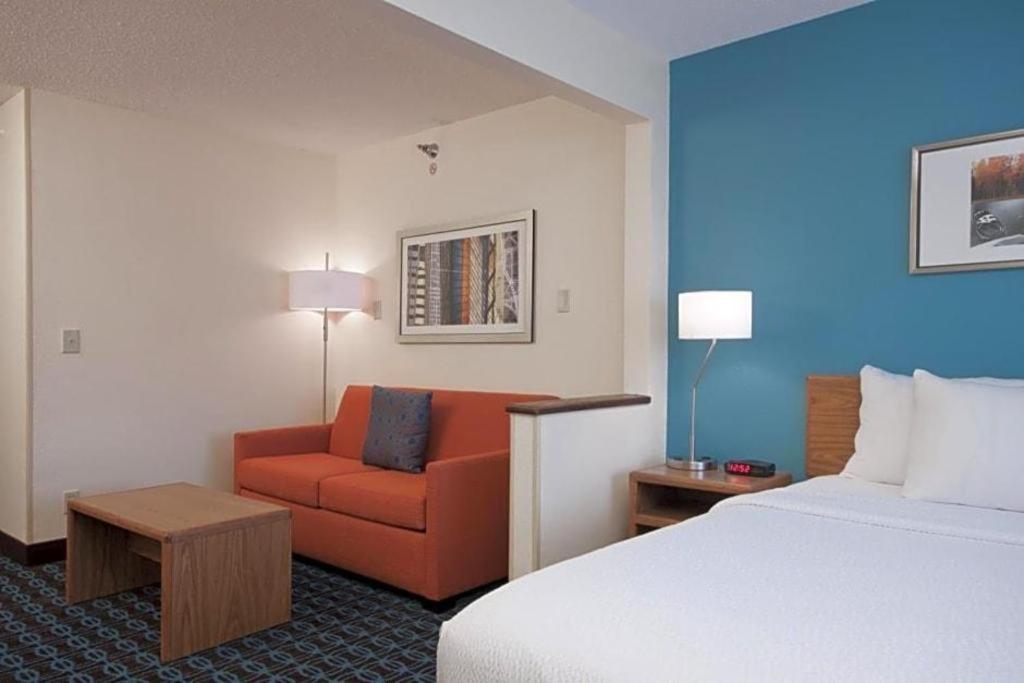 Americinn By Wyndham Moline Airport Quad Cities Exterior photo
